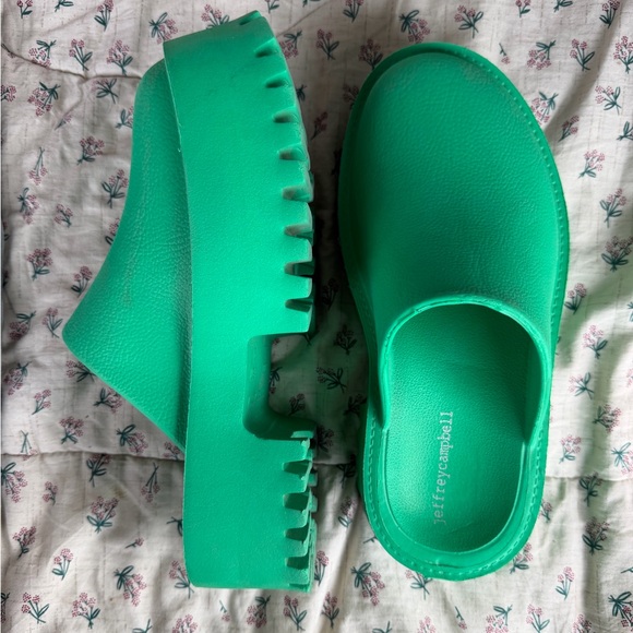Jeffrey campbell clogs size 6 - Picture 3 of 6